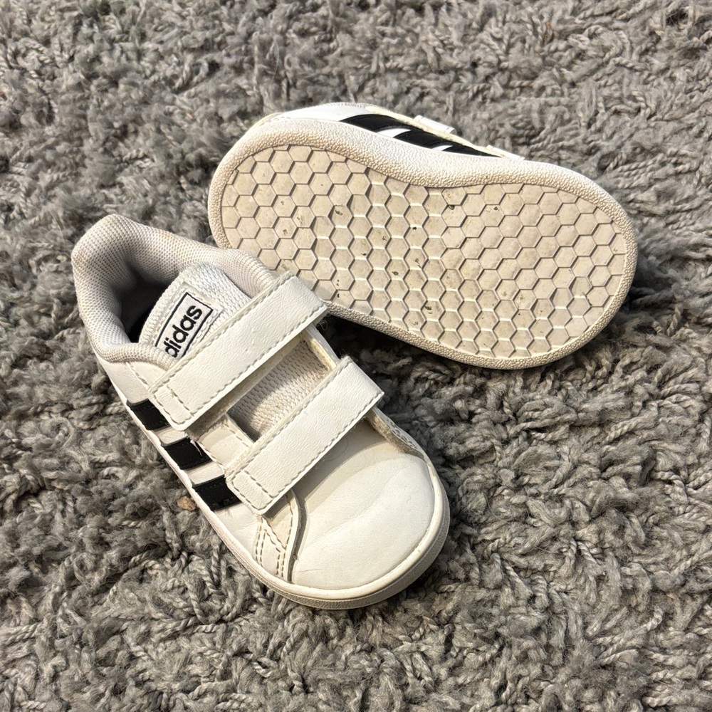 adidas Kids White and Black Velcro Sneakers